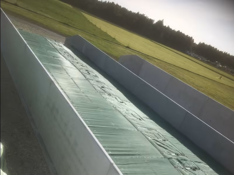Silage Safe Abdeckung entlang der Silowand